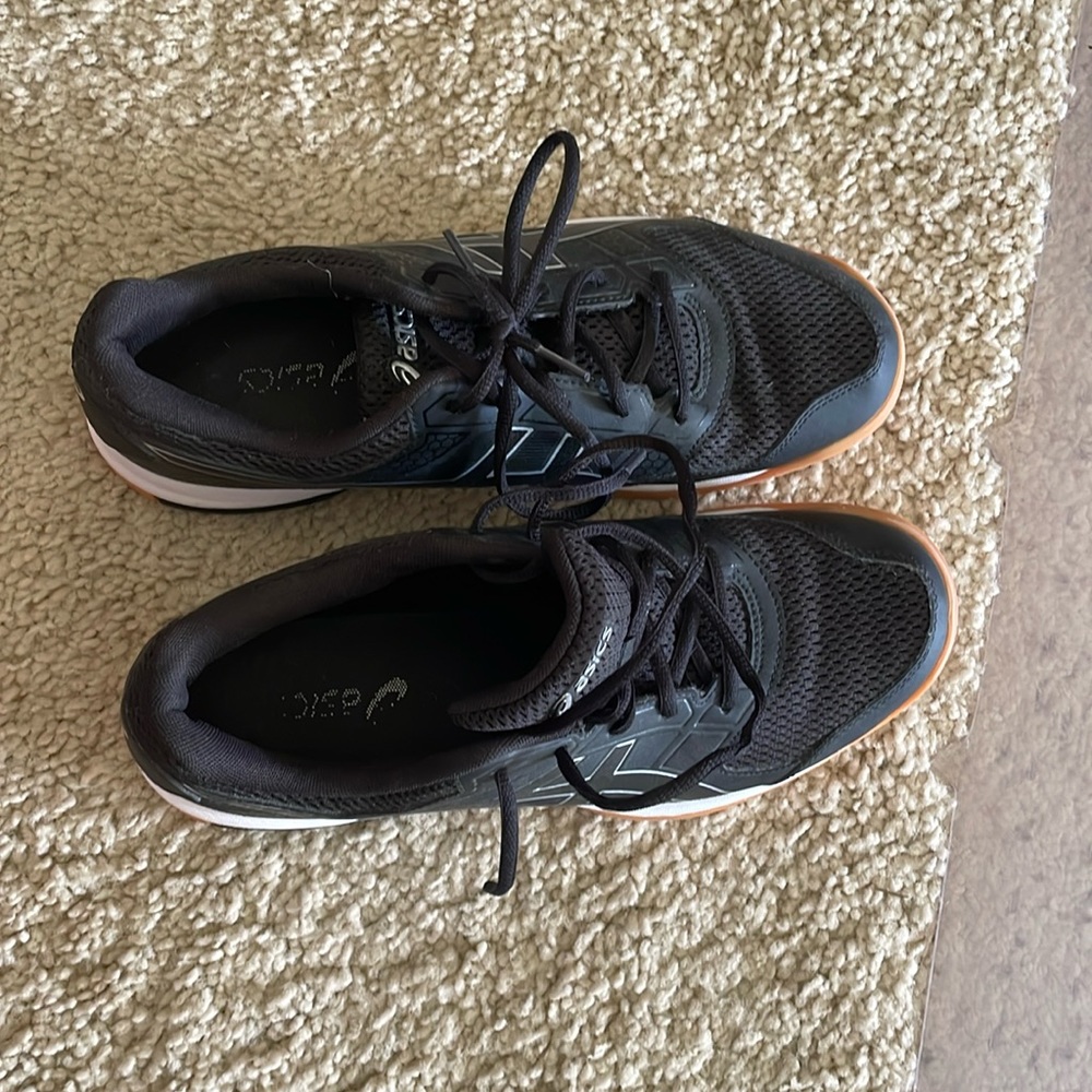 Size 10 Volleyball Shoes